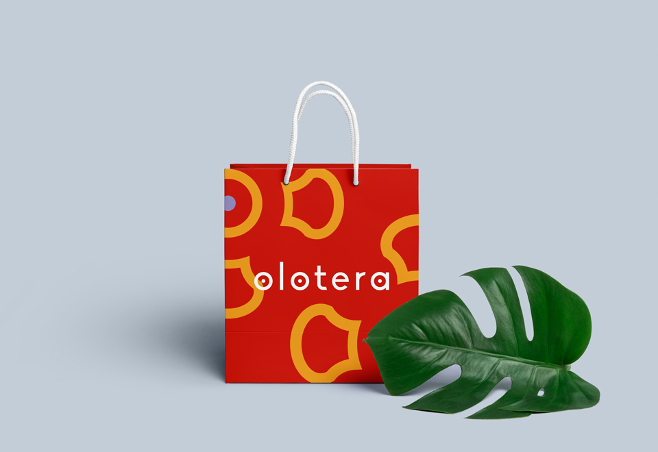 Olotera's visual identity available on packaging
